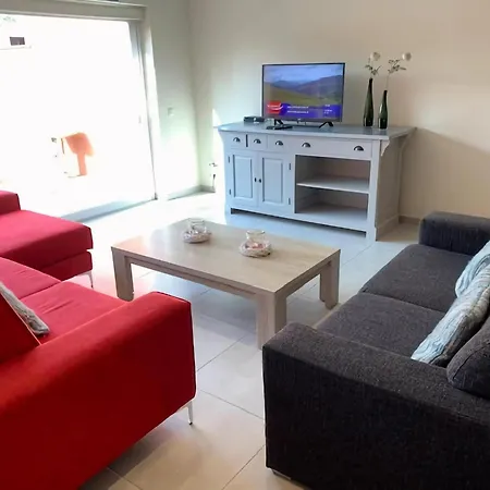 Holiday home Cozy With Every Comfort, Cleaning Included